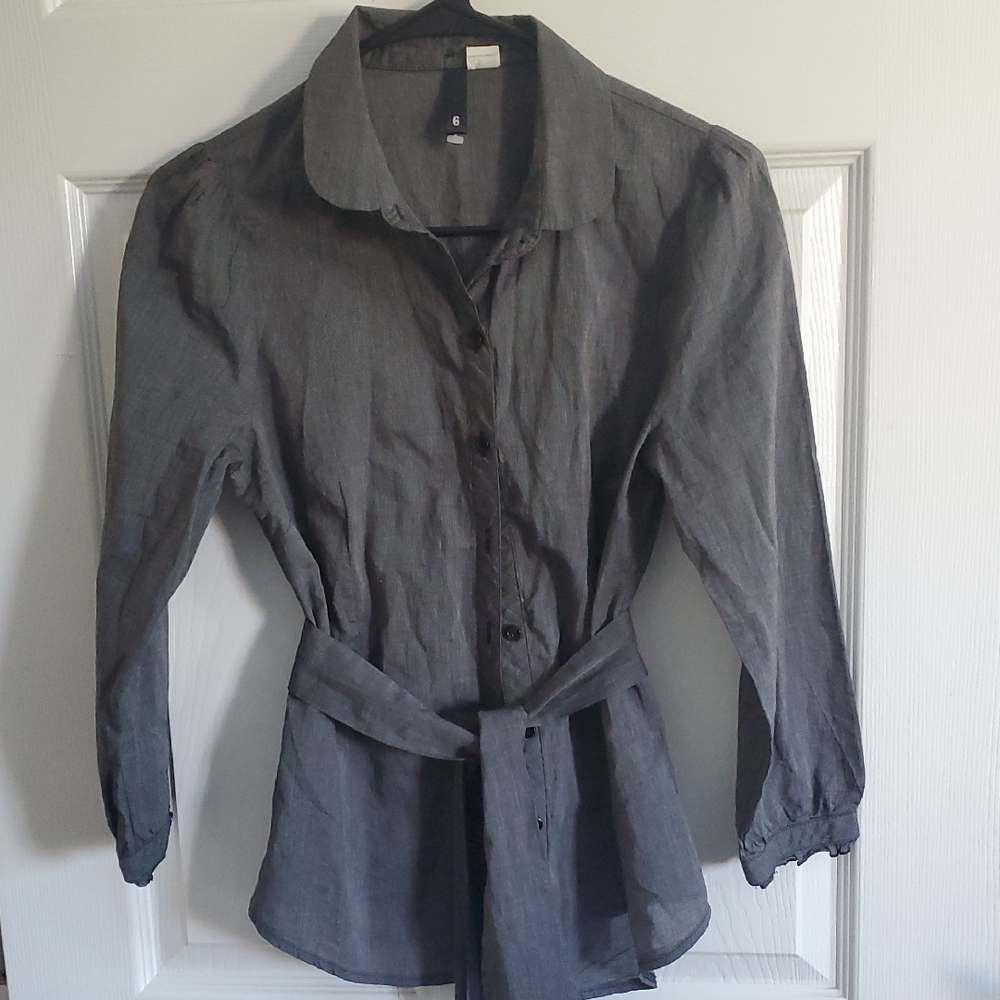 H&M Charcoal Button Down Shirt With Tied Waste
